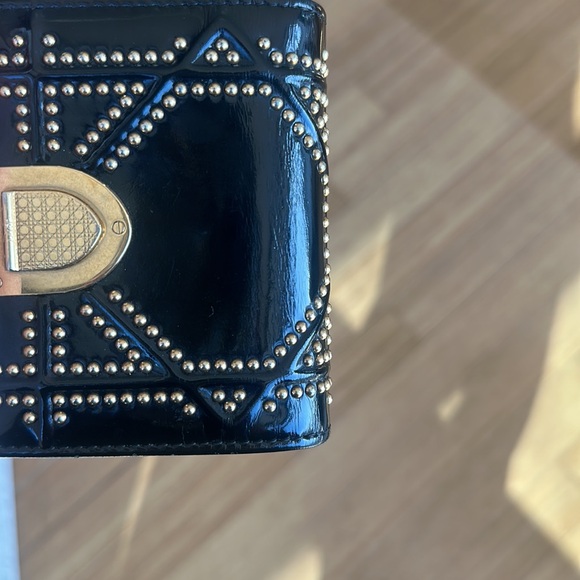 Black Dior Diorama Studded Wallet Patent Leather - Picture 8 of 10
